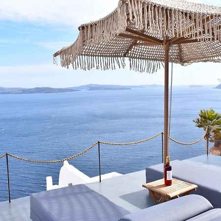 Oinos Luxury Suites Caldera イア エクステリア 写真