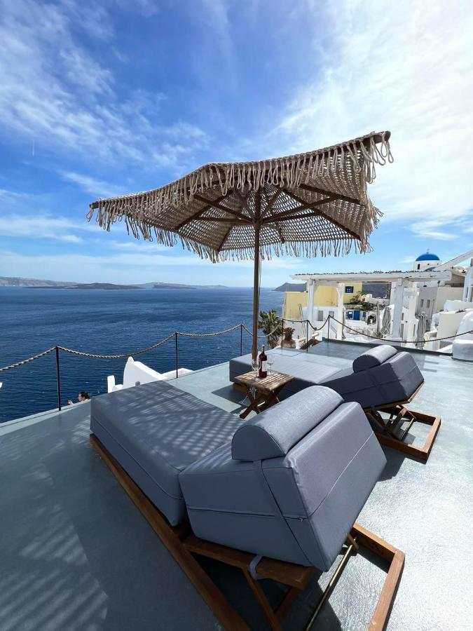 Oinos Luxury Suites Caldera イア エクステリア 写真