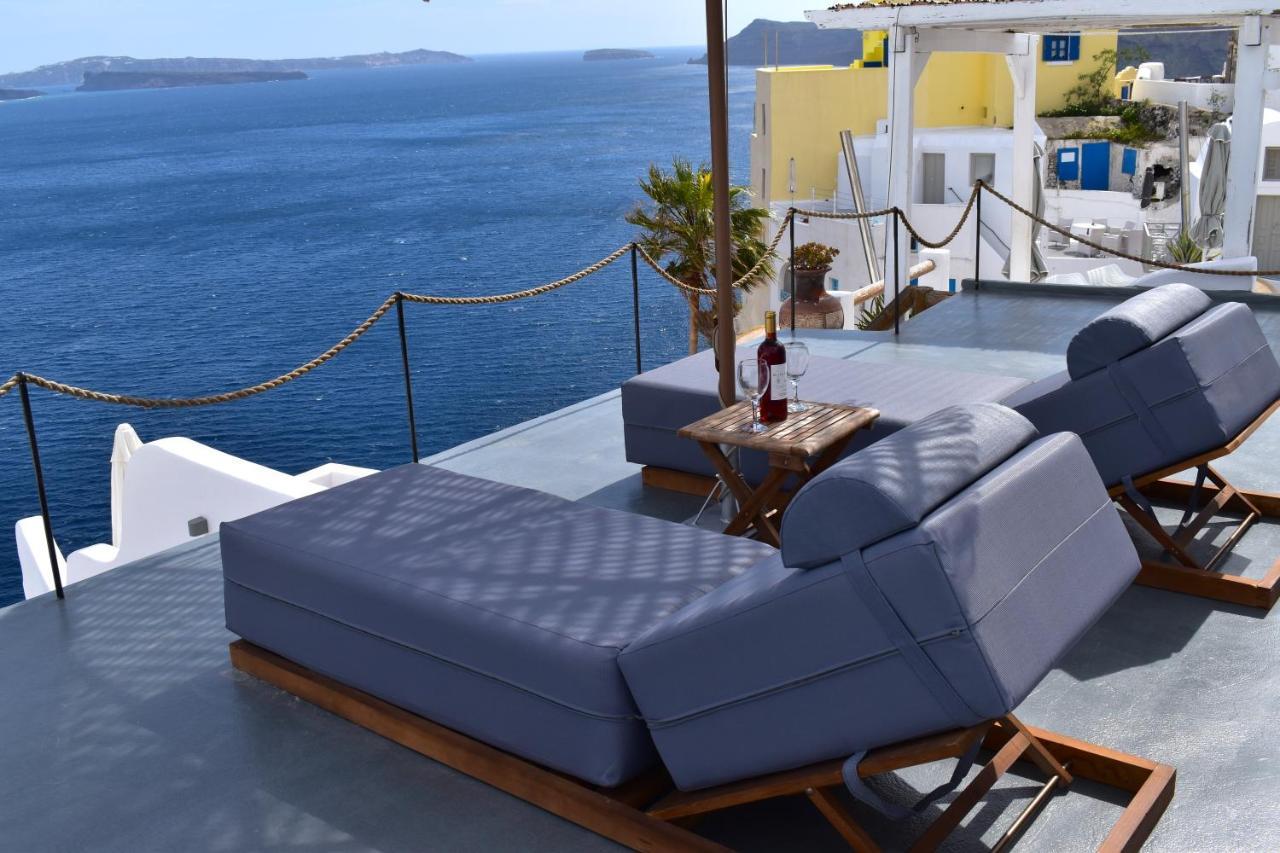 Oinos Luxury Suites Caldera イア エクステリア 写真